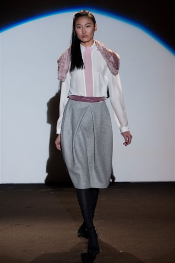 Fotoservizio/FW 2012-2013/WOMEN/ROBERTO MUSSO/17