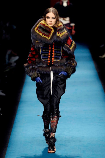 Fotoservizio/FW 2016-2017/WOMEN/DSQUARED2/DP2/15