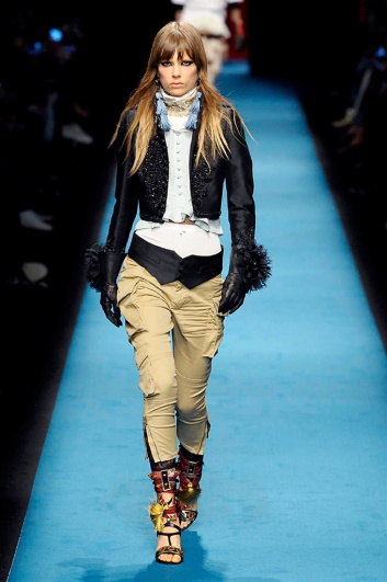 Fotoservizio/FW 2016-2017/WOMEN/DSQUARED2/DP2/1