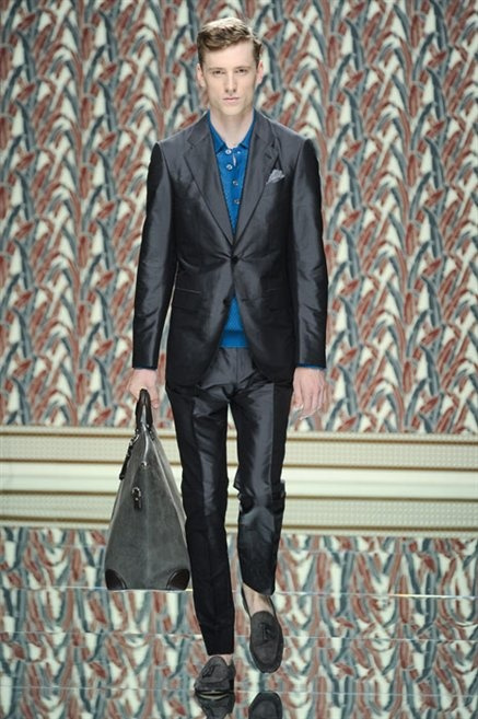 Louis Vuitton Fall 2013 Men. grey suit