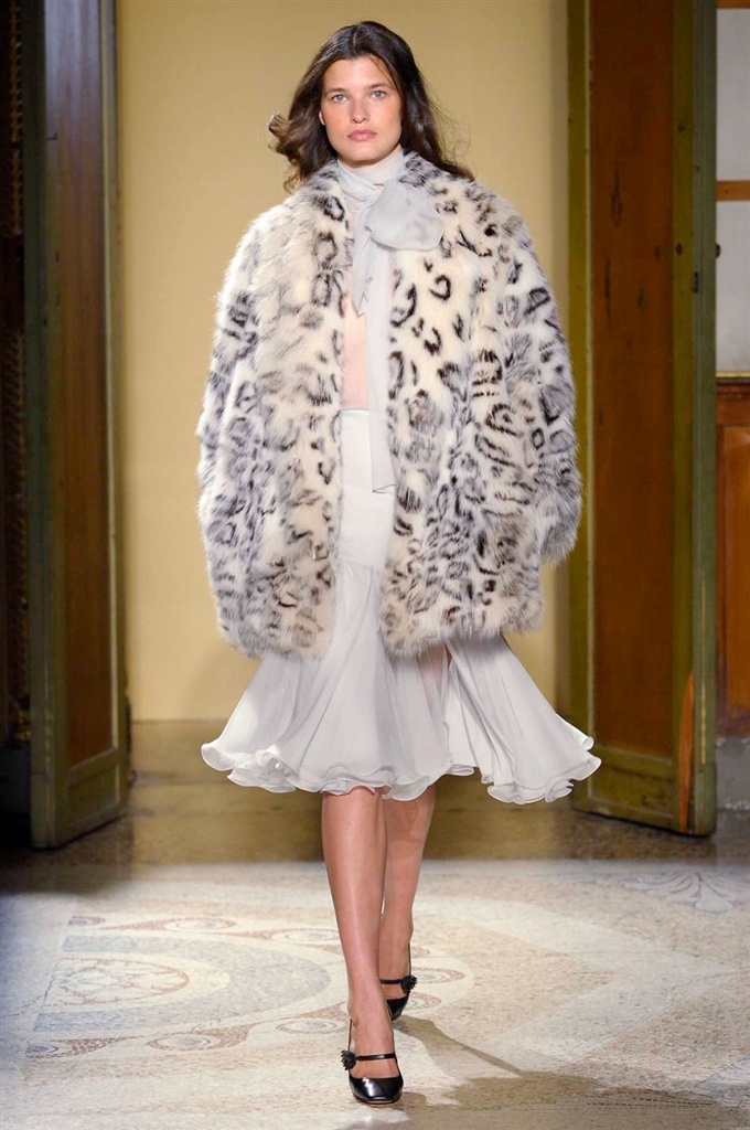 Fotoservizio/FW 2017-2018/WOMEN/BLUMARINE/DP2/6