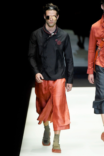 Fotoservizio/SS 2018/MEN/EMPORIO ARMANI/DP2/2