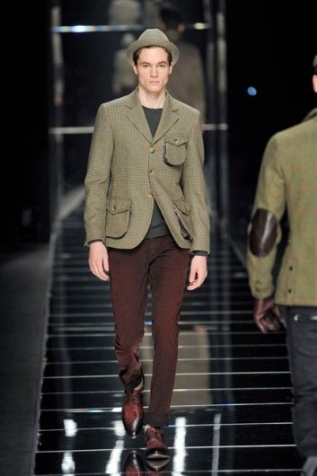 Fotoservizio/FW 2012-2013/MEN/JOHN RICHMOND/D1/3