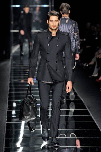 Fotoservizio/FW 2012-2013/MEN/JOHN RICHMOND/D1/31