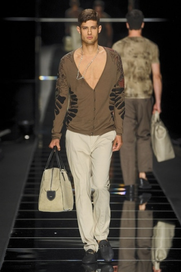 Fotoservizio/SS 2012/MEN/JOHN RICHMOND/D1/19