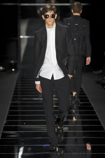 Fotoservizio/SS 2012/MEN/JOHN RICHMOND/D1/41