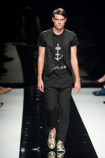 Fotoservizio/SS 2013/MEN/JOHN RICHMOND/D1/39