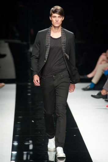 Fotoservizio/SS 2013/MEN/JOHN RICHMOND/D1/41