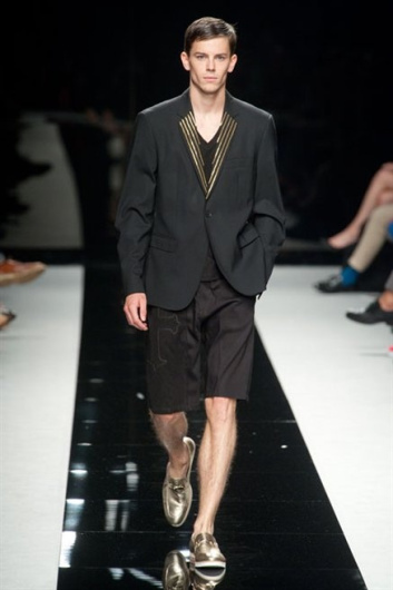 Fotoservizio/SS 2013/MEN/JOHN RICHMOND/D1/43