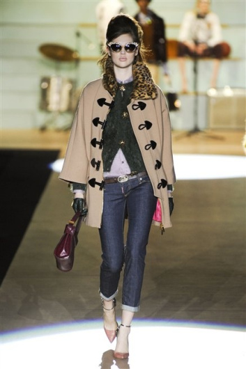 Fotoservizio/FW 2012-2013/WOMEN/DSQUARED2/D1/4