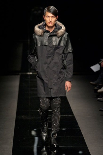 Fotoservizio/FW 2013-2014/MEN/JOHN RICHMOND/DP1/33