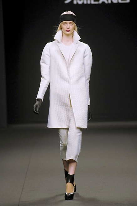 Fotoservizio/FW 2013-2014/WOMEN/BYBLOS MILANO/DP1/0